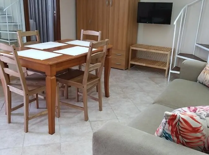 Locazione Turistica Le Fate Penzion 4*